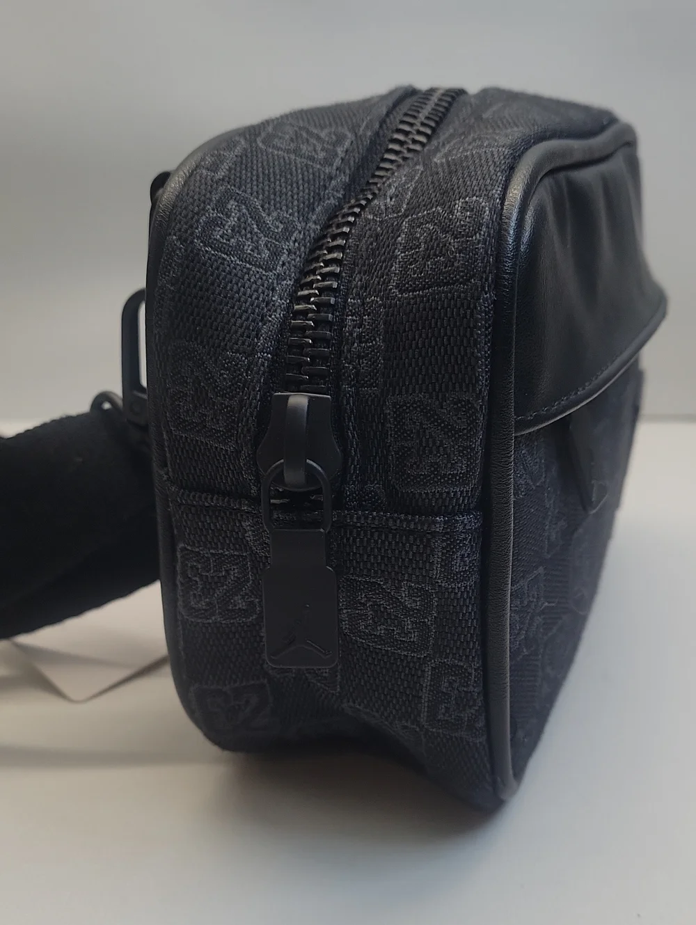 New! Jordan Jam 23 Monogram Jacquard Camara Crossbody Bag Black